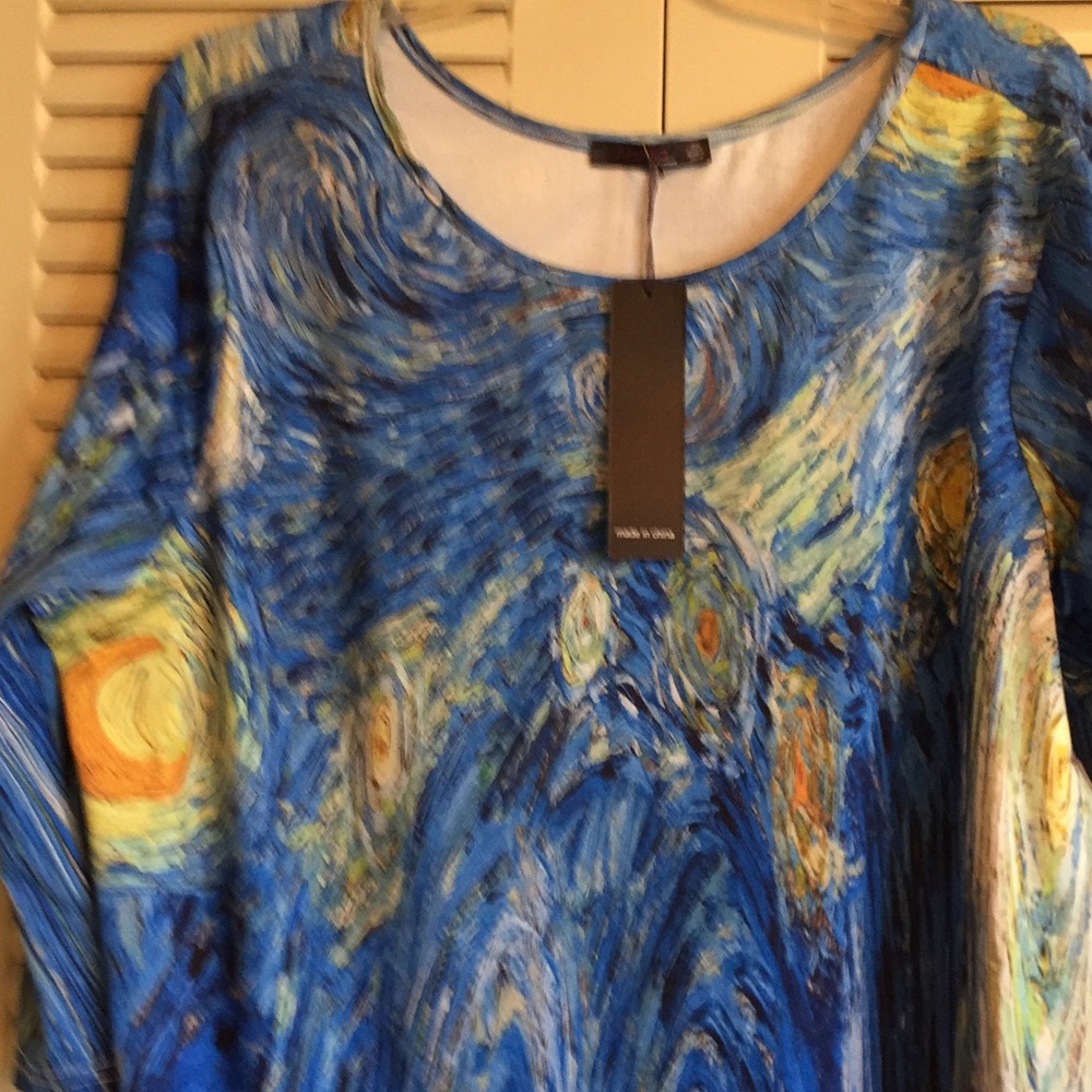 NWT Azalea Woman’s 2X Van Gogh Print Tunic